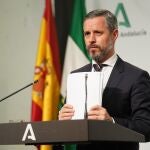 El consejero de Hacienda, Juan Bravo, durante su comparecencia tras la reunión del último Consejo de Gobierno