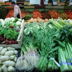 Frutería a granel. Frutas y verduras.