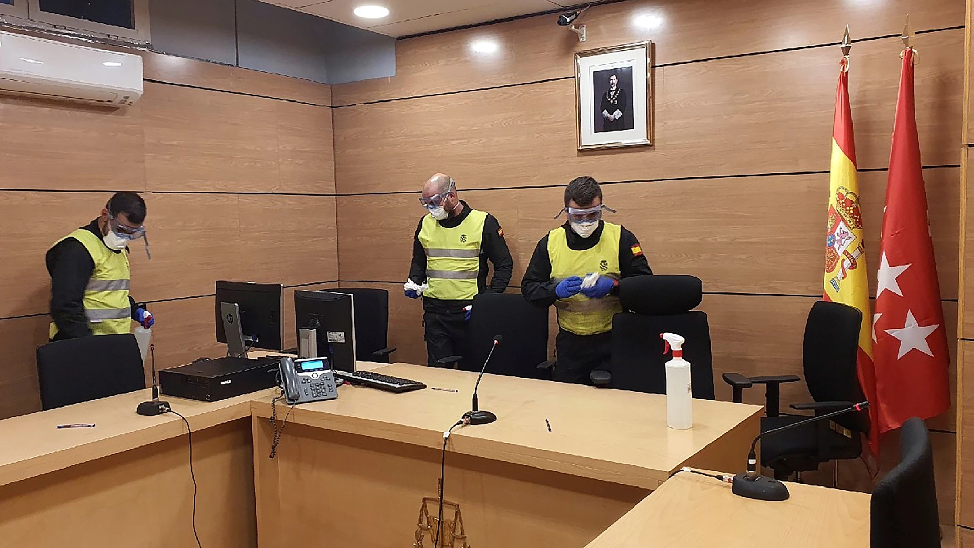 Cuarta jornada laboral de aislamiento