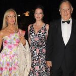 Carmen Lomana, Esther Doña y Carlos Falcó