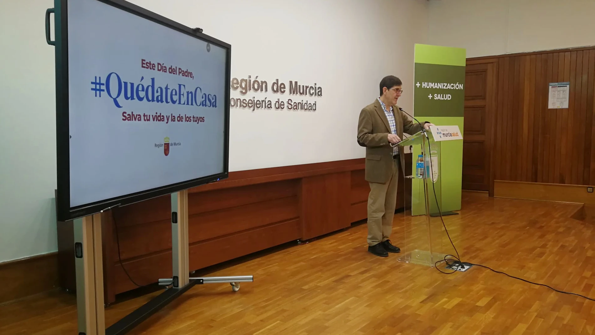 El consejero de Salud, Manuel Villegas