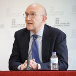 El consejero de Agricultura, Ganadería y Desarrollo Rural de Castilla y León, Jesús Julio Carnero
