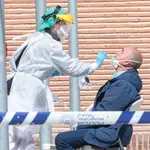 Primeros test rápidos para la detección del coronavirus en las dependencias de la Policía Municipal de la Casa de Campo de Madrid