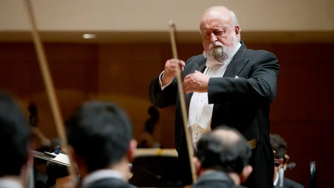 Beijing (China).- (FILE) - Polish conductor Krzysztof Penderecki in action with China's National Symphonic Orchestra during a performance of Polish composer Zygmunt Noskowski's The Steppe Op. 66 on the first day of a weekend with Polish music at the Beijing Concert Hall in Beijing, China, 11 November 2011 (reissued 29 March 2020). Polish media citing the composer's family reported on 29 March that Penderecki died aged 86. Throughout his career he had won several awards, including five Grammy Awards. (Polonia) EFE/EPA/DIEGO AZUBEL