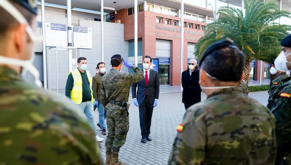 Ignacio Aguado visita el hospital temporal de Ifema