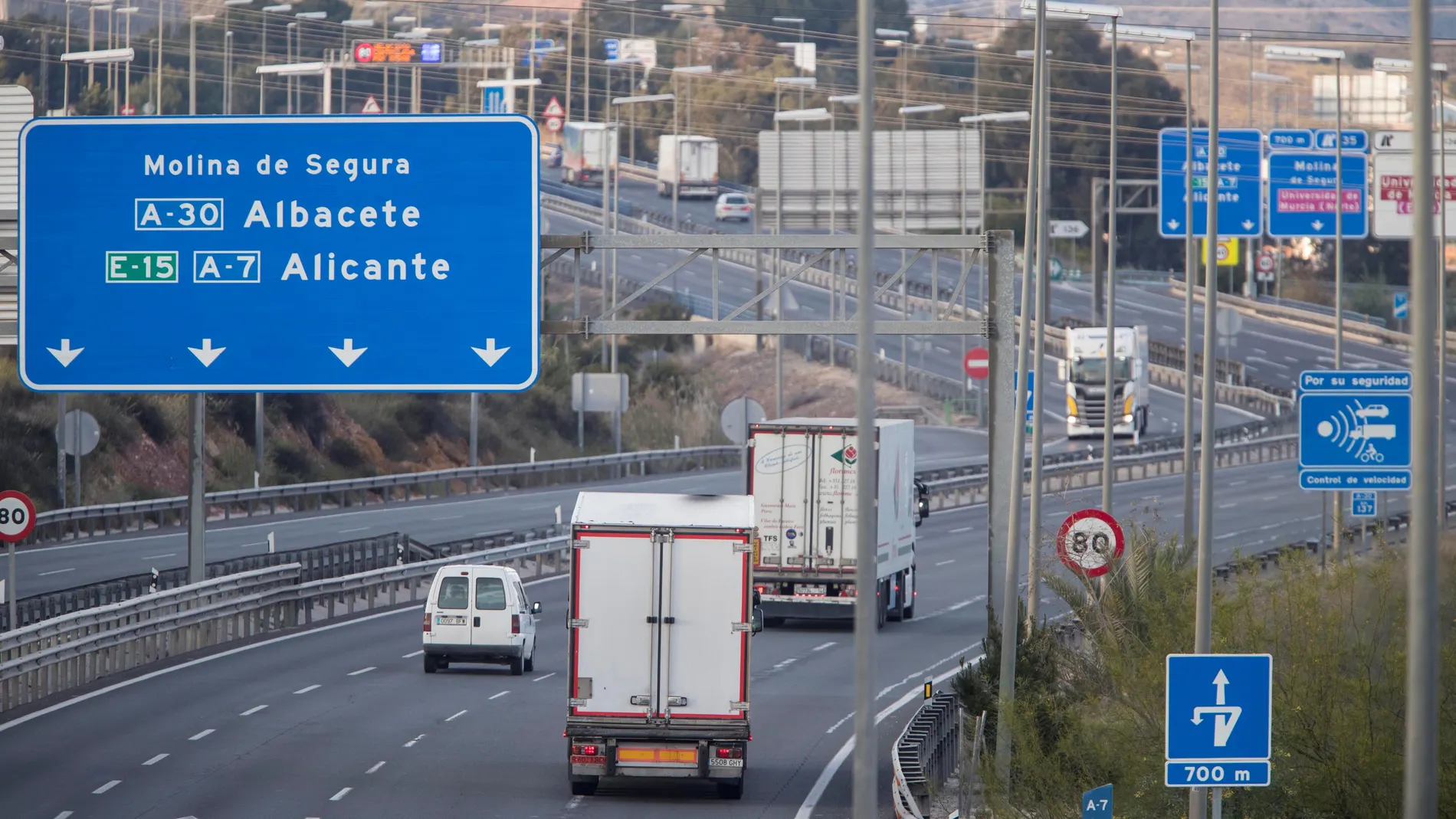 Los transportistas deberán acreditar que la mercancía que llevan pertenece a actividades permitidas en el estado de alarma