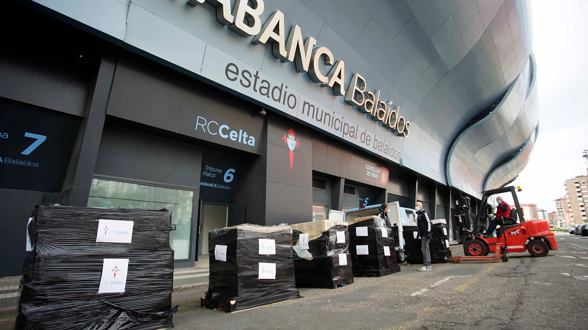 Fútbol.- El Celta dona material sanitario y ofrece sus instalaciones a la Xunta