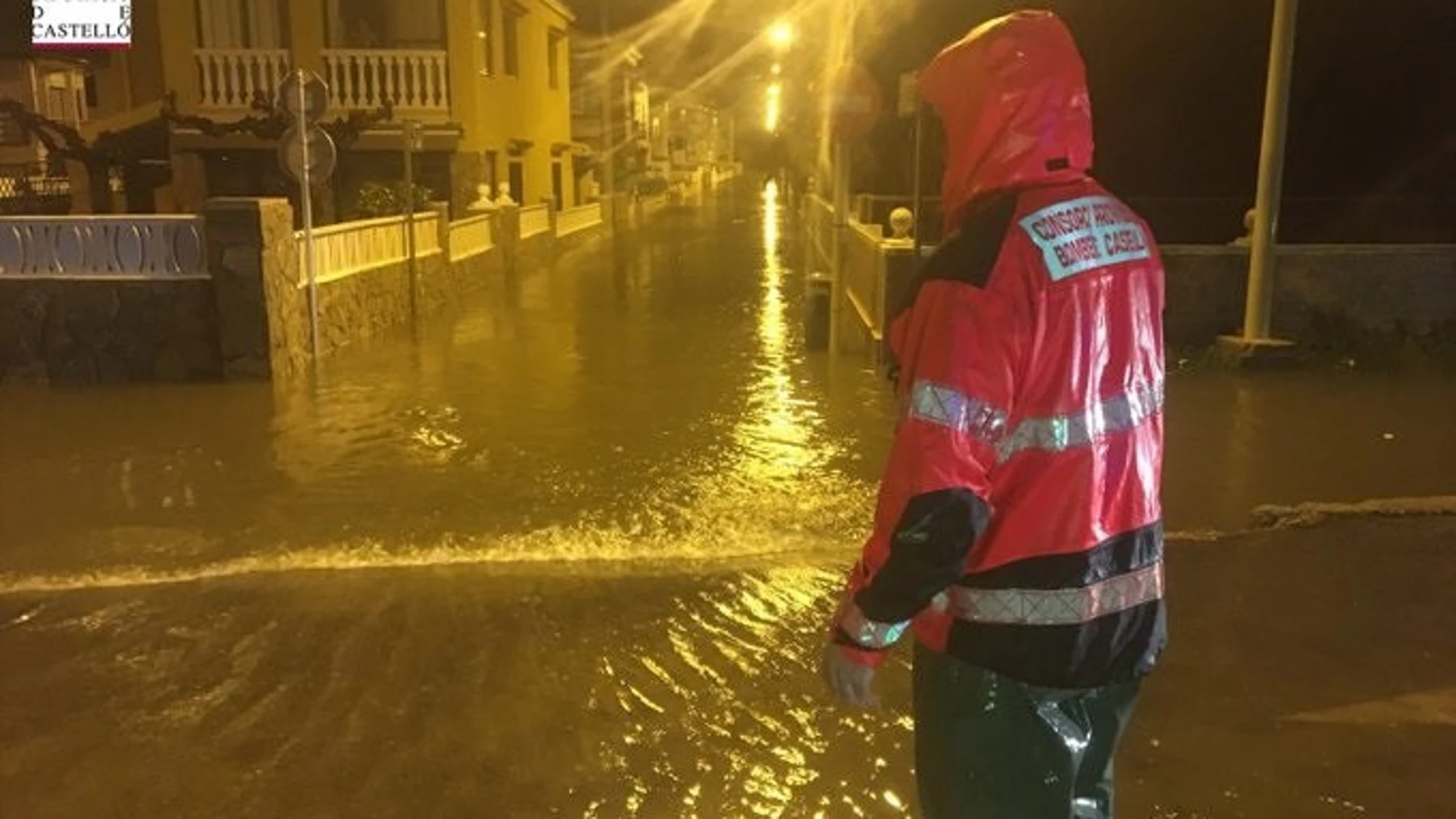 Castellón.- Los bomberos realizan rescates en Almassora, Borriana y Vila-real y achiques en Oropesa por las lluvias