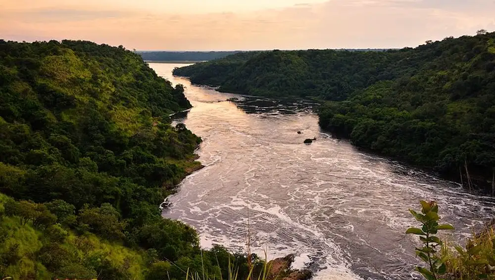El río Nilo cruzando Uganda.