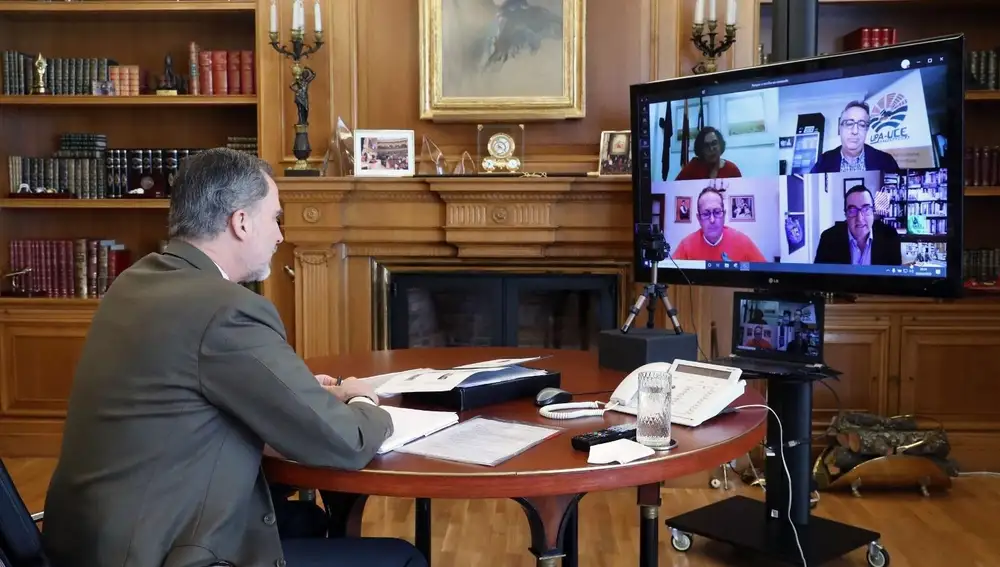 El Rey ha conversado por videoconferencia con representantes del sector agrícola de varias comunidades