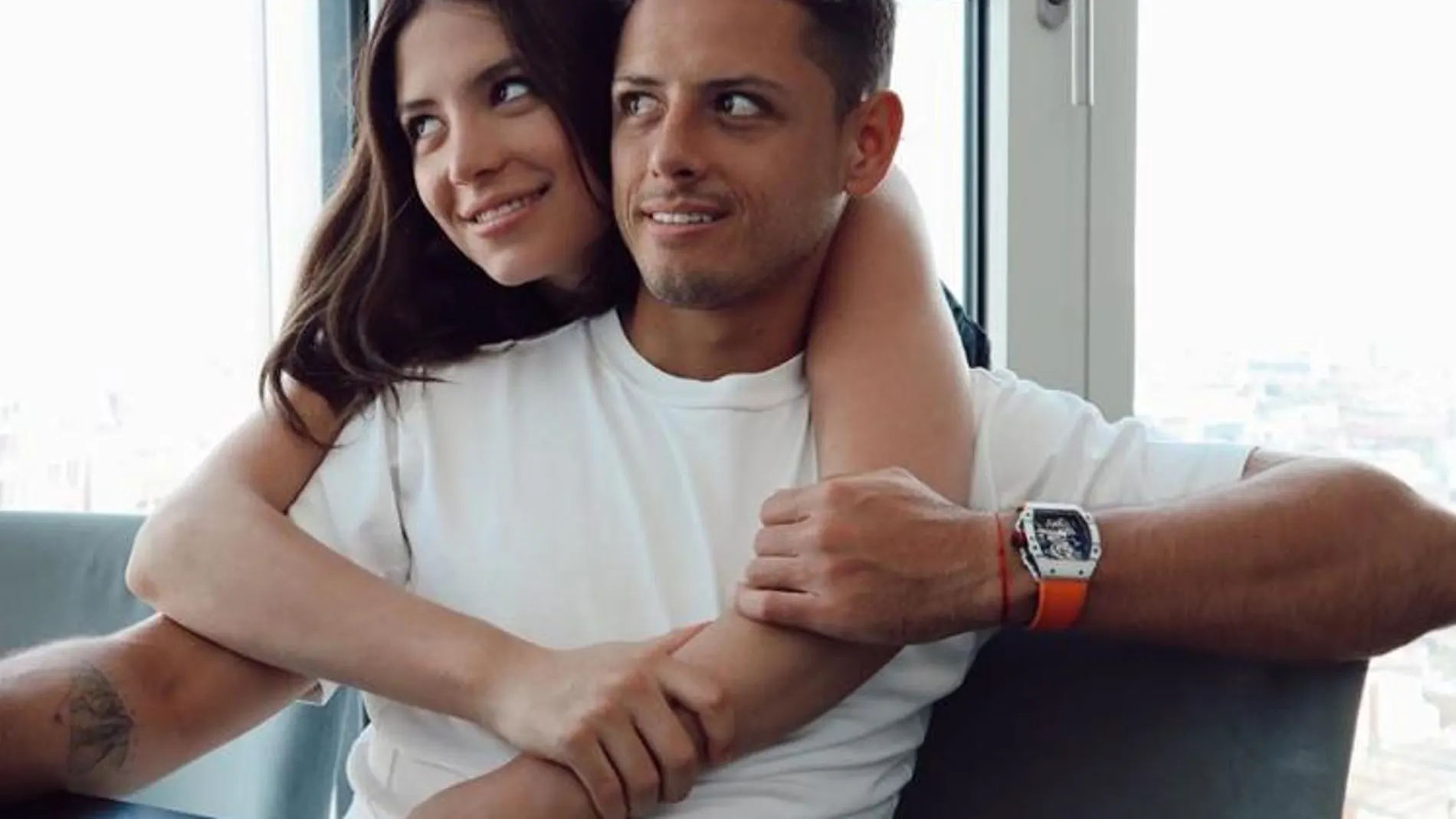 Chicharito y Sarah Kohan