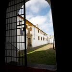 Plaza de Capuchinos de Córdoba, que cada Viernes de Dolores acogía a un bullicio con motivo del besamanos a la Virgen de los Dolores