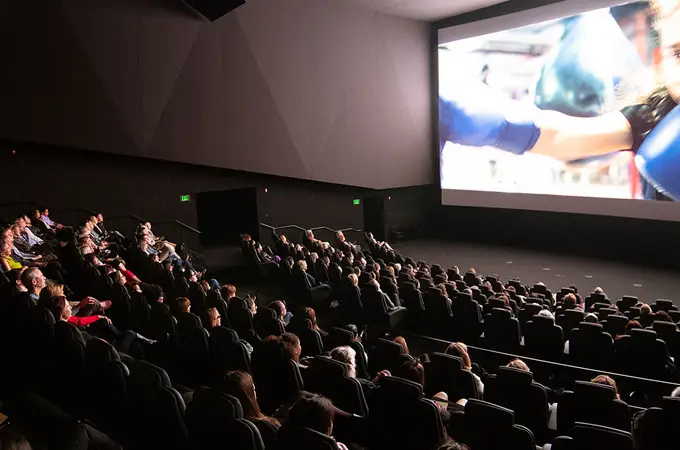 Cierran salas de cine pese a que aumentan los espectadores y las películas exhibidas
