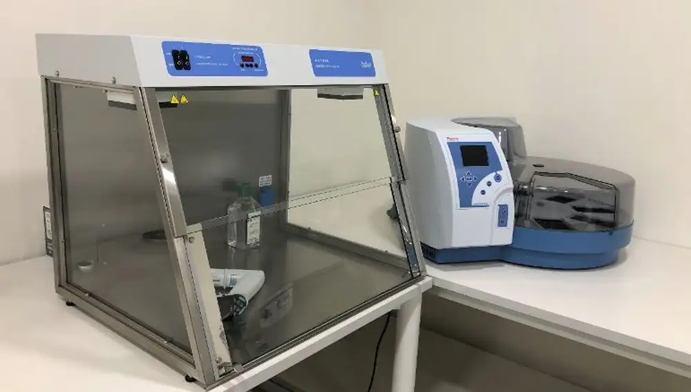 Equipo de análisis PCR cedido al hospital de Soria para hacer test de Covid-19 por parte de Copiso y Topigs Norsvin