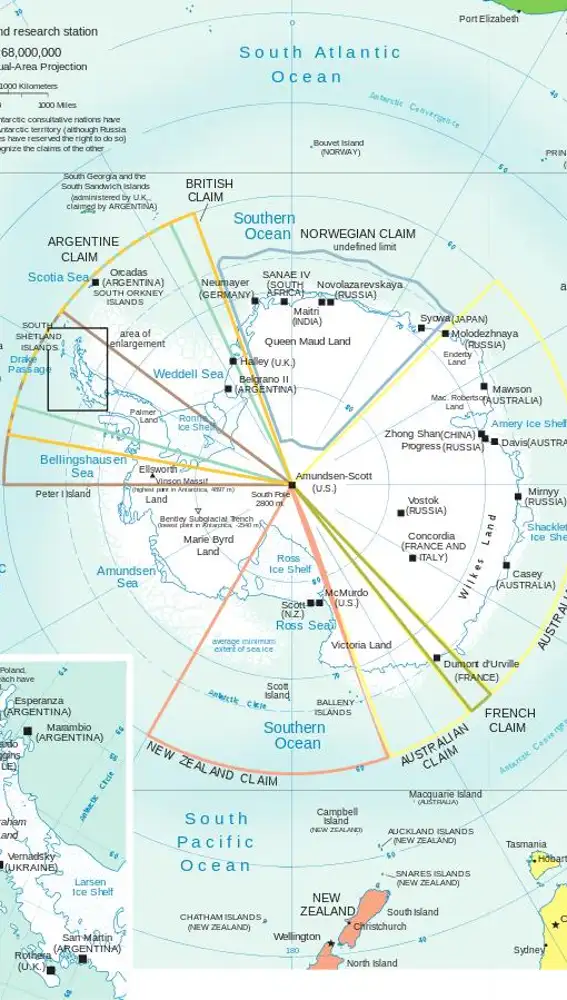 En la imagen se muestran las diferentes reclamaciones del territorio de la Antártida.