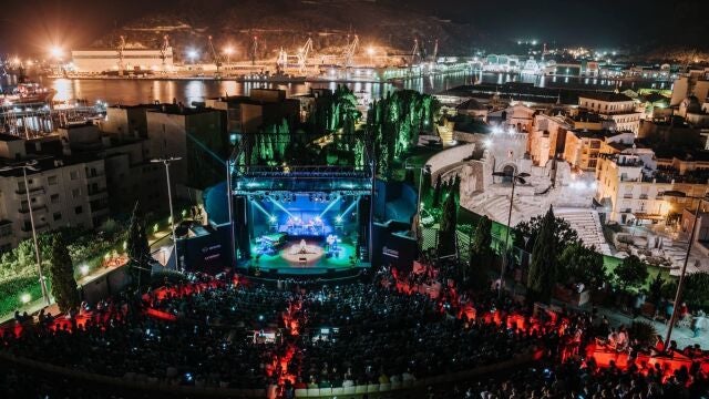 Imagen del escenario en una edición pasada de La Mar de MúsicasLA MAR DE MÚSICAS06/04/2020