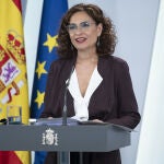 María Jesús Montero, en rueda de prensa en La Moncloa