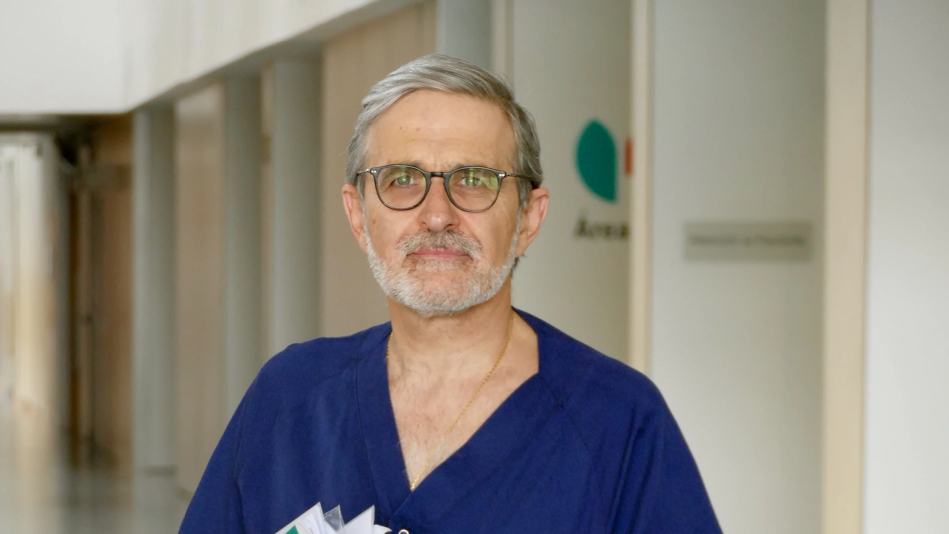 Dr. Daniel Carnevali. Jefe de medicina interna del hospital universitario Quirónsalud Madrid