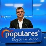 El senador del PP, Juan María Vázquez