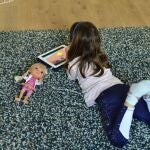 Los niños, especialmente los menores de 6 años, tienen la necesidad de salir a la calle para regular su desarrollo neuronal y recibir estímulos vitales