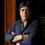 El escritor chileno Luis Sepulveda, donde permanecía ingresado en estado grave desde que el pasado 29 de febrero fuese diagnosticado de una neumonía asociada al coronavirus