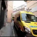 Las calles de Colmenar Viejo se llenan de ambulancias para homenajear a su compañero fallecido