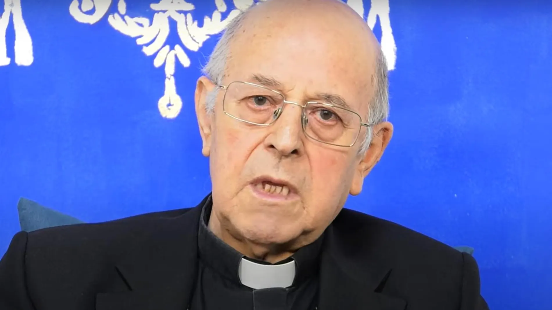 El cardenal arzobispo de Valladolid, Riacardo Blázquez, durante el vídeo