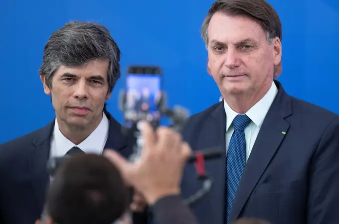 Bolsonaro se queda solo frente a la pandemia