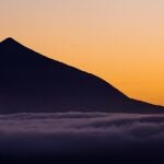 Imagen del Teide al anochecer