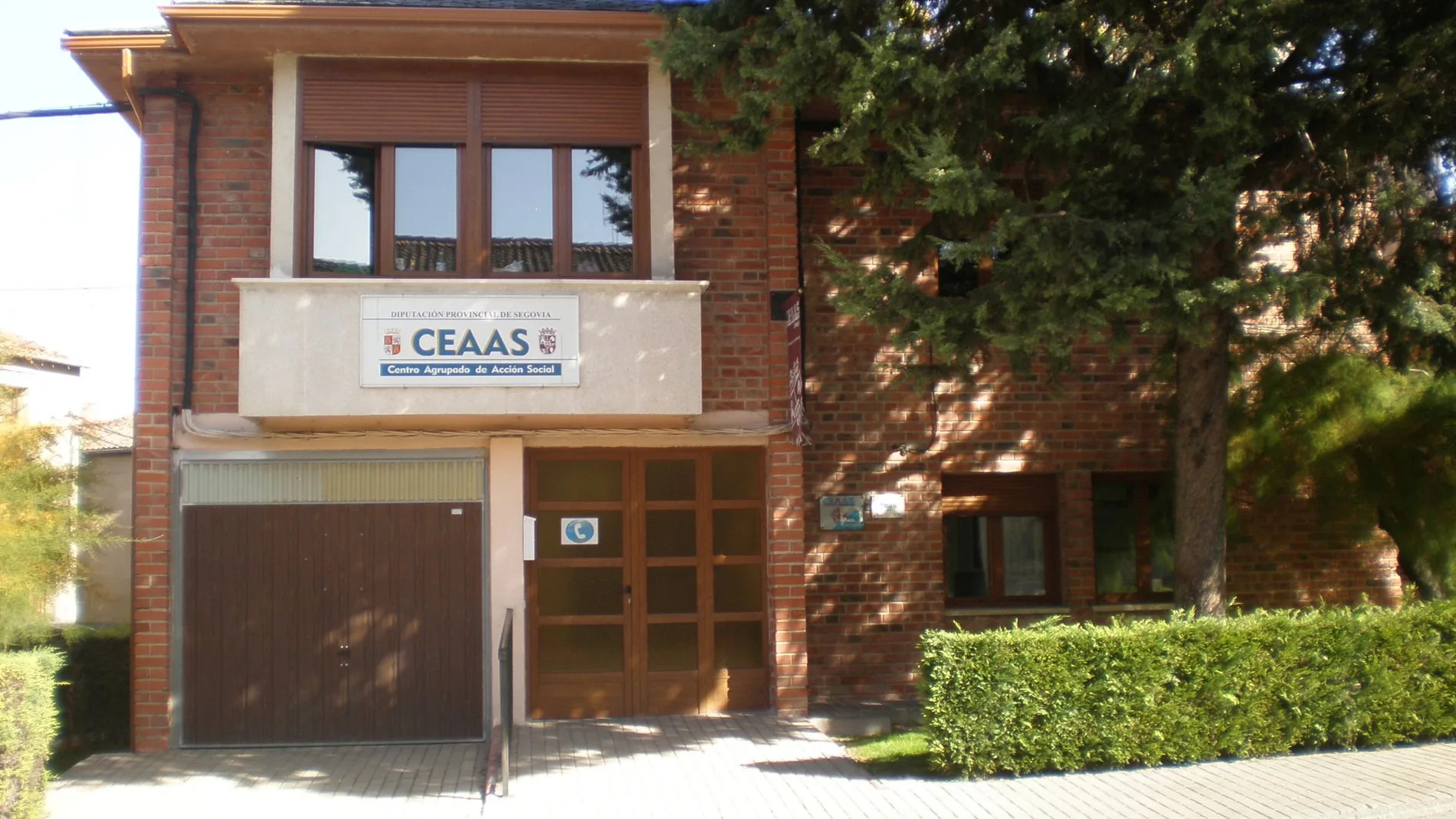 Entrada al Centro de Acción Social (CEAS) de la localidad segoviana de Cantalejo