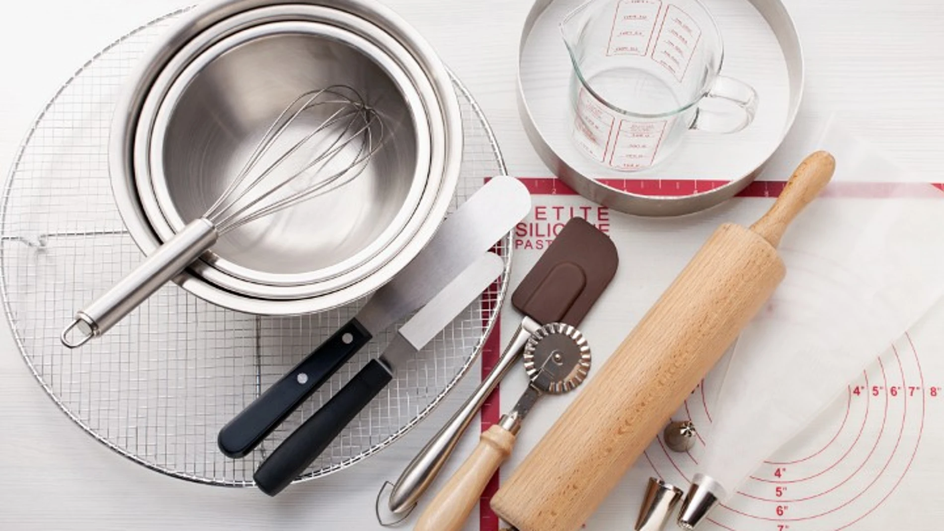 Cómo restaurar tus viejas cucharas y tablas de cocina