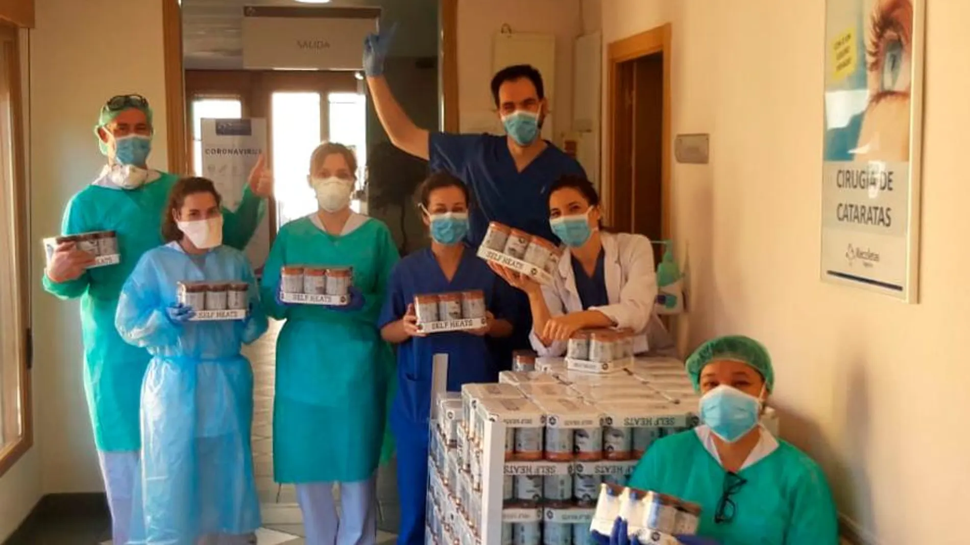 Personal sanitario del Hospital Recoletas Zamora recibe una donación