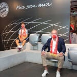 La tienda oficial del Bayern durante la presentación de las mascarillas del equipo alemán