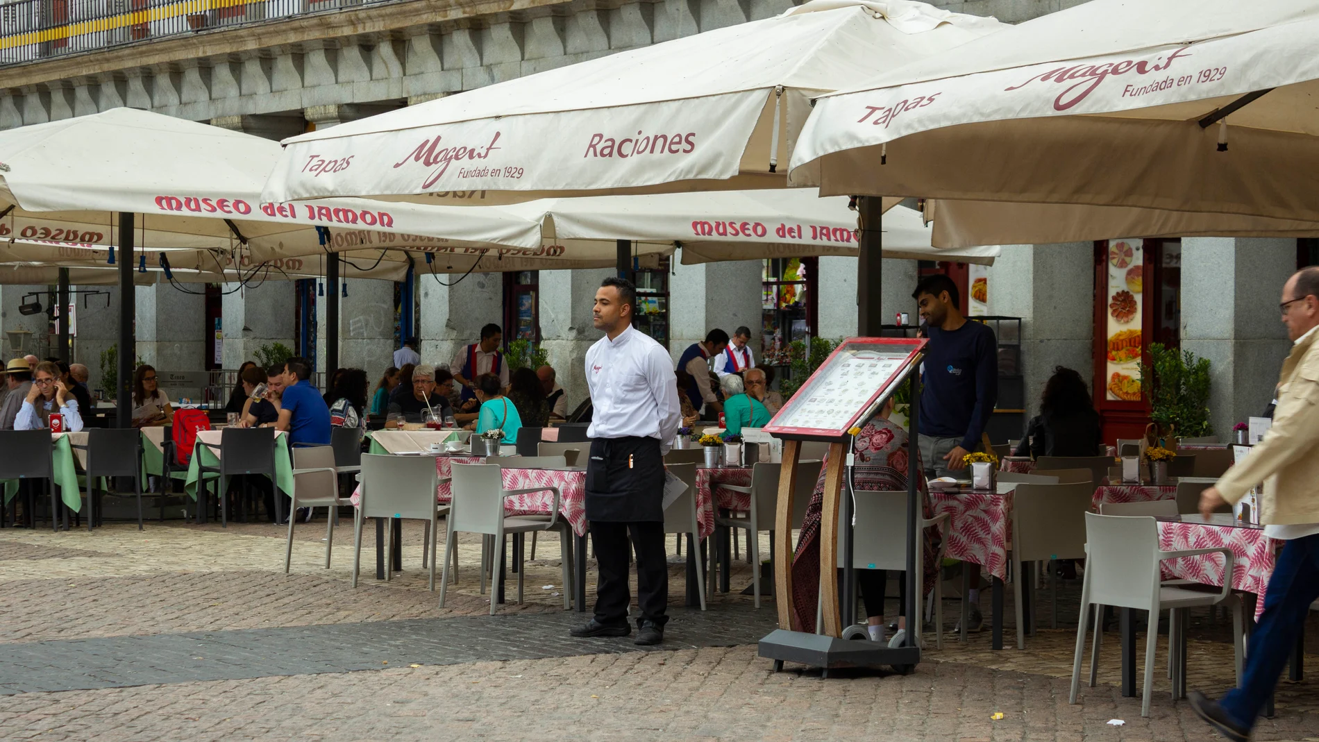 Terraza de un restaurante de la Plaza Mayor de Madrid