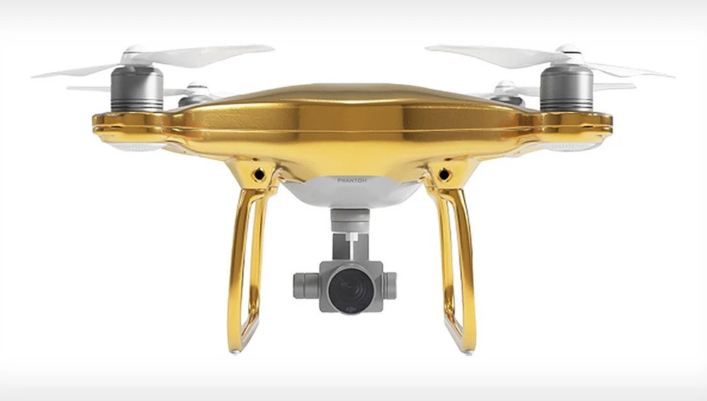 El lujoso dron DJI Phantom, además de volar, está bañado en oro