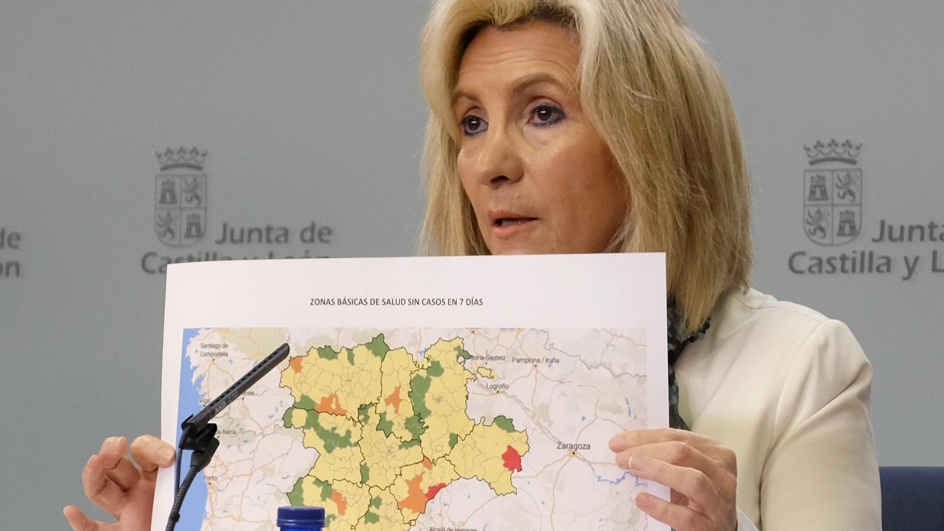 La consejera de Sanidad, Verónica Casado, durante la rueda de prensa posterior al Consejo de Gobierno de hoy
