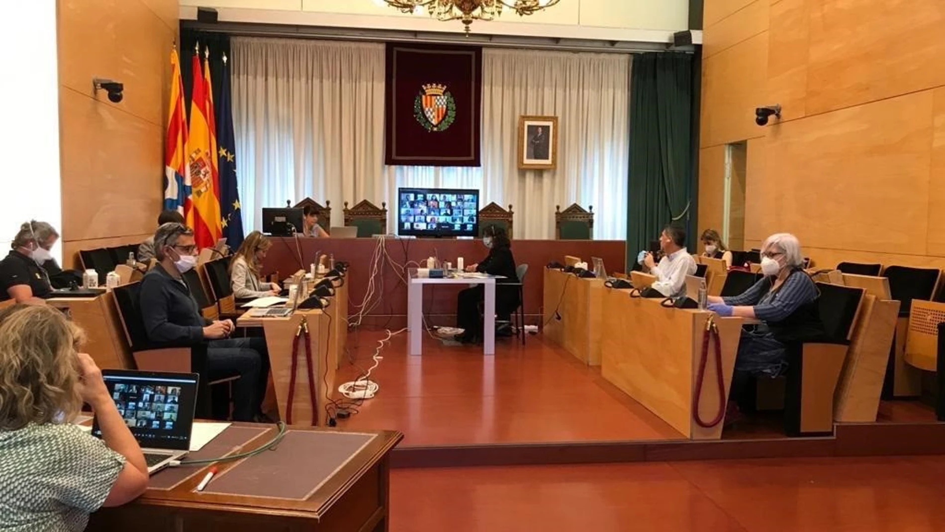 El pleno de Badalona (Barcelona) acepta la renuncia del exalcalde Álex Pastor