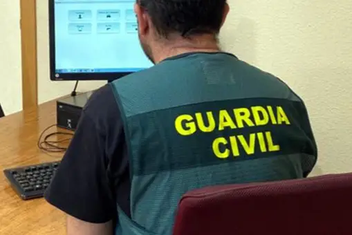 Detenido en Murcia un estafador que prometía visados para trabajar en EEUU