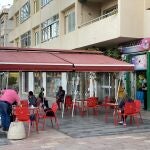 Las terrazas podrán abrir con un 50 por ciento del aforo, tal y como ha ocurrido esta semana en lugares donde ya se ha aplicado la Fase 1 como lo es la isla de La Gomera