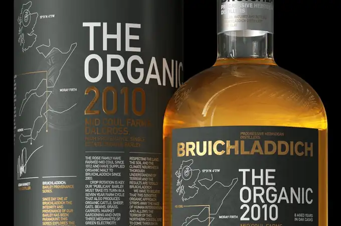 El whisky escocés Bruichladdich está destilado según la tradición de antiguos artesanos