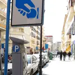 Alicante.- El PSPV pide que no se multe &quot;de inicio&quot; a los coches estacionados en las zonas ORA