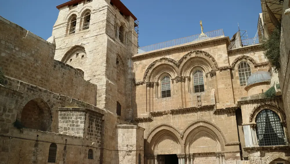 Vista exterior del Santo Sepulcro en Jerusalén.
