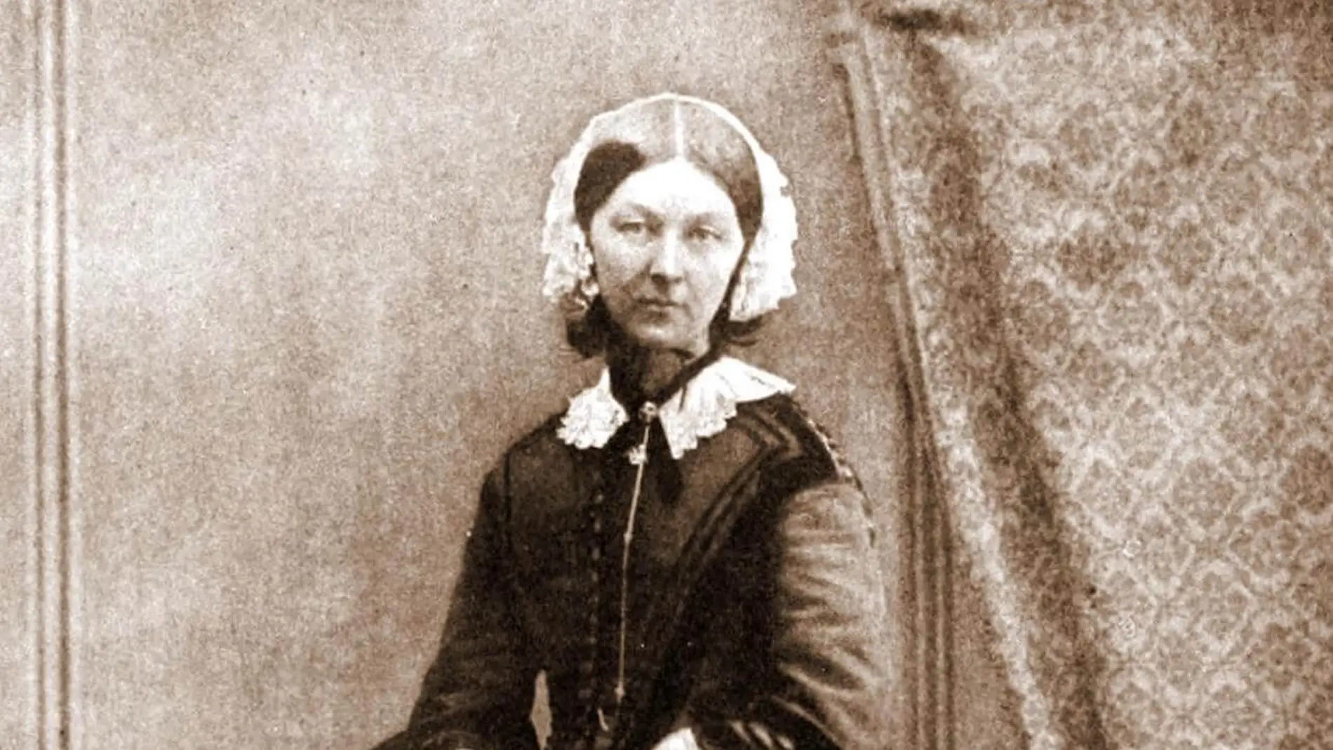 La señorita Nightingale había nacido en un palacio florentino y pertenecía a una familia aristocrática británica