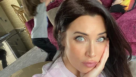 Pilar Rubio y la sudadera más en tendencia de la desescalada.