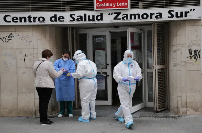 Baja la ocupación hospitalaria en Castilla y León pese a los 213 nuevos casos confirmados