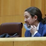 El vicepresidente segundo y ministro español de Derechos Sociales y Agenda 2030, Pablo Iglesias, antes de comparecer ante la Comisión de Derechos Sociales del Senado.