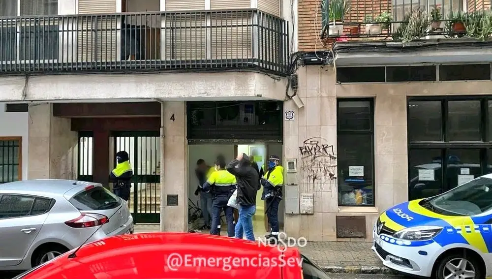 Local desalojado en la calle Vara del Rey