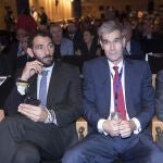 Jorge Garbajosa, presidente de la Federación de Baloncesto, y Antonio Martín, presidente de la ACB