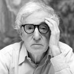 Woody Allen trata de desmitificar su imagen en esta autobiografía