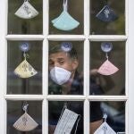 Gavin McAdam, dueño de una fábrica de mascarillas de diseño de Edimburgo